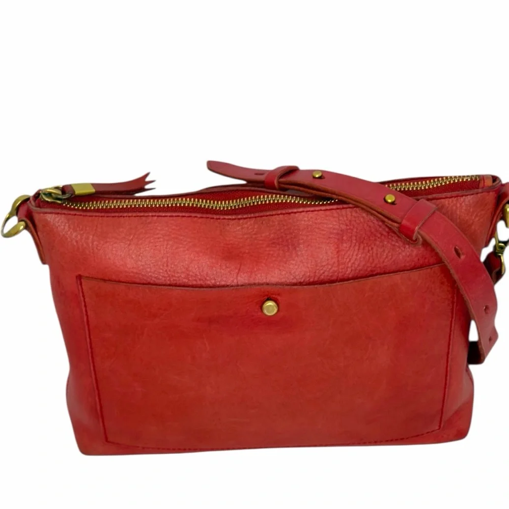 Madewell The Transport Crossbody Strap in Red Leather Front Pocket Bag